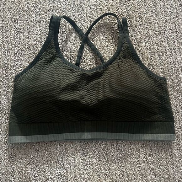 Zella Green Textured Criss Cross Sports Bra - Picture 1 of 5